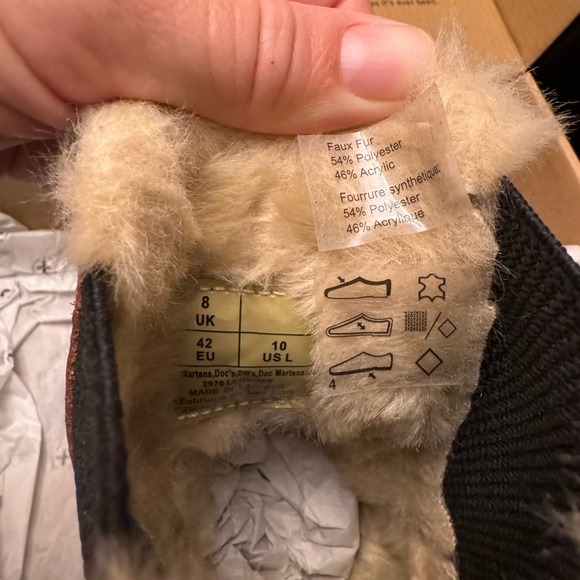 Dr. Martens Leonore Saddle Tan fur lined boot - Picture 5 of 9